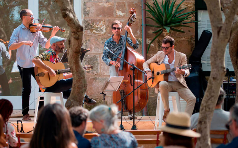 Hauser & Wirth: conciertos vermut